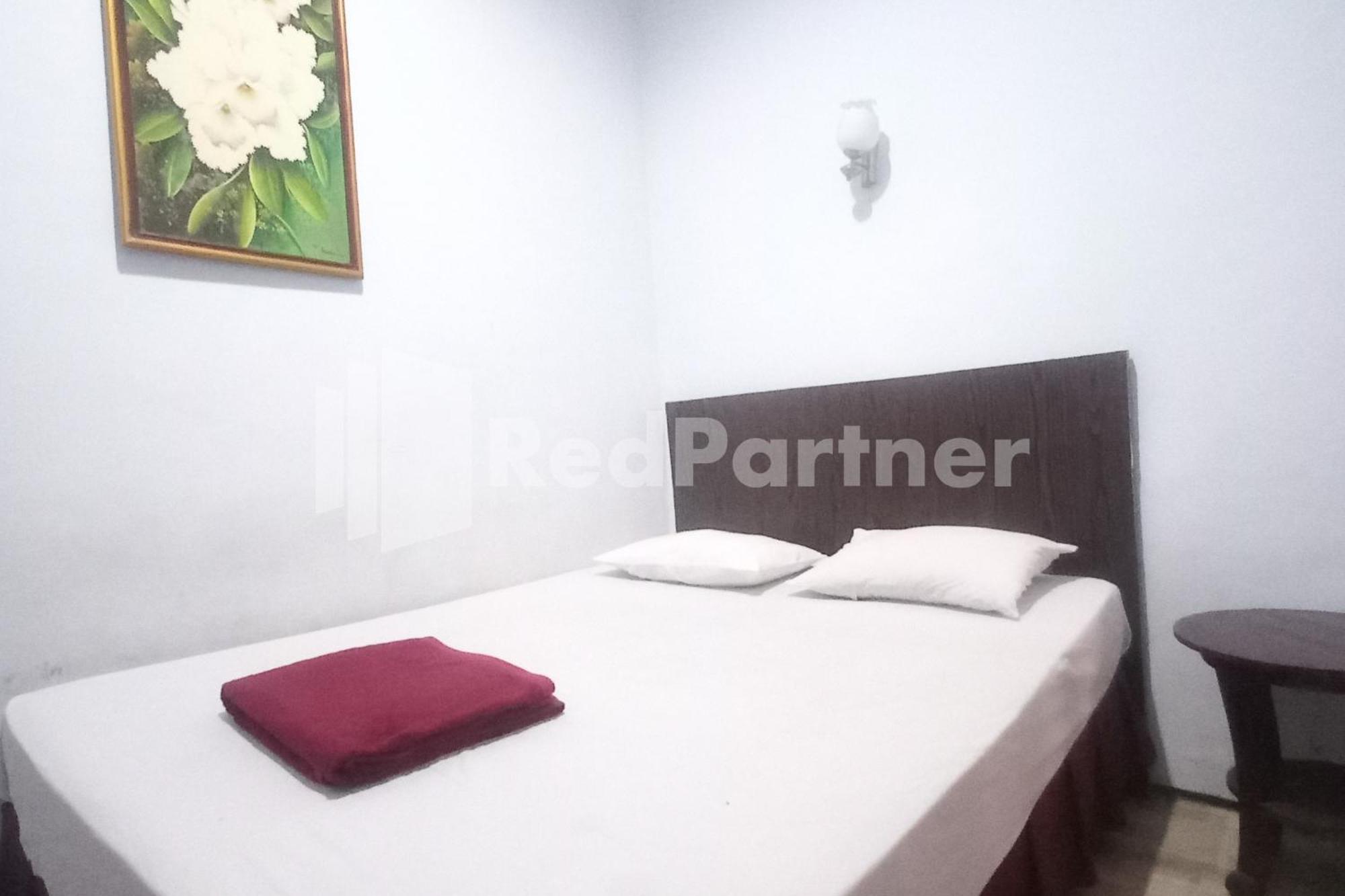Hotel Palem 2 Syariah Malang Redpartner מראה חיצוני תמונה
