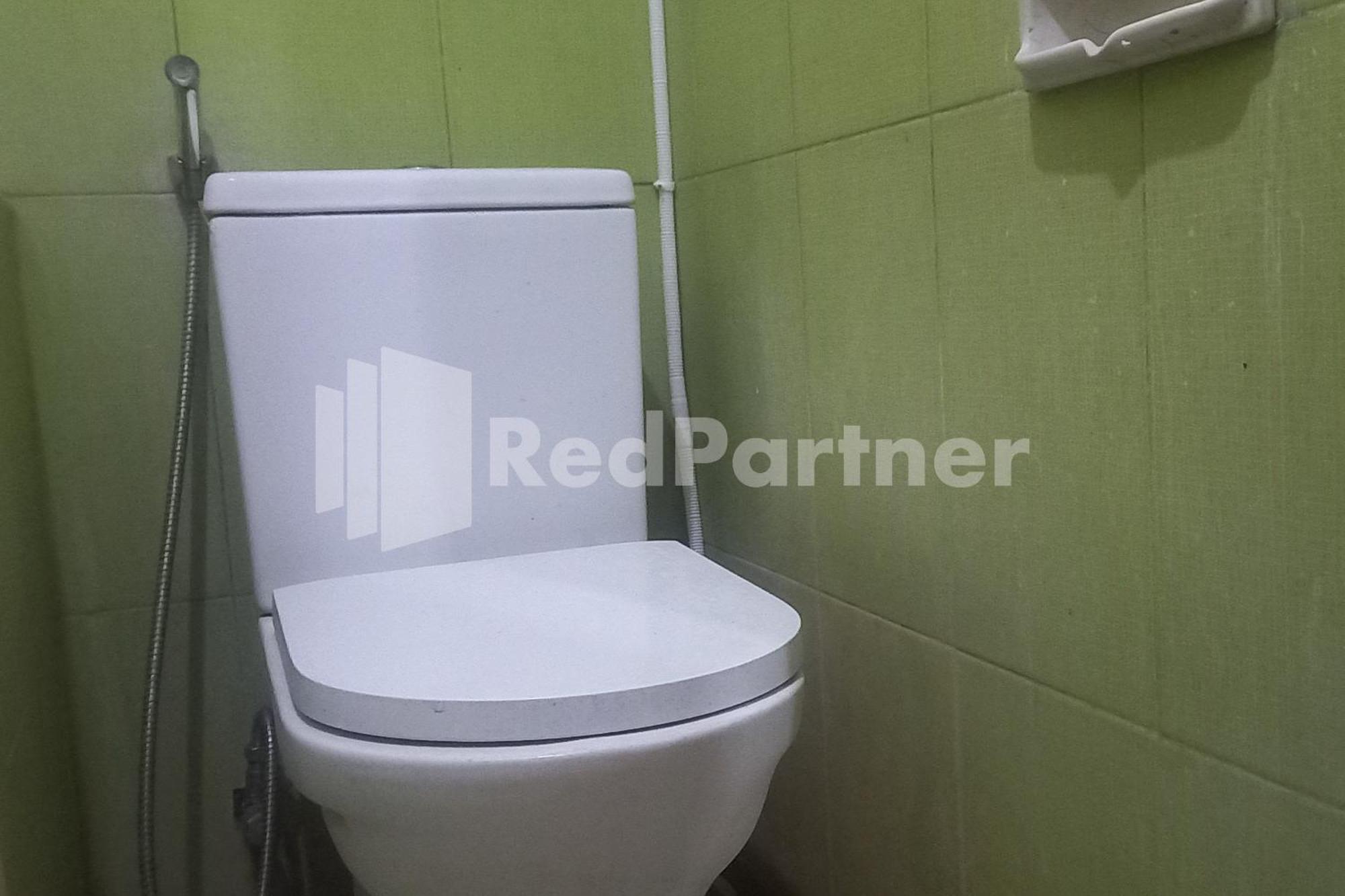 Hotel Palem 2 Syariah Malang Redpartner מראה חיצוני תמונה